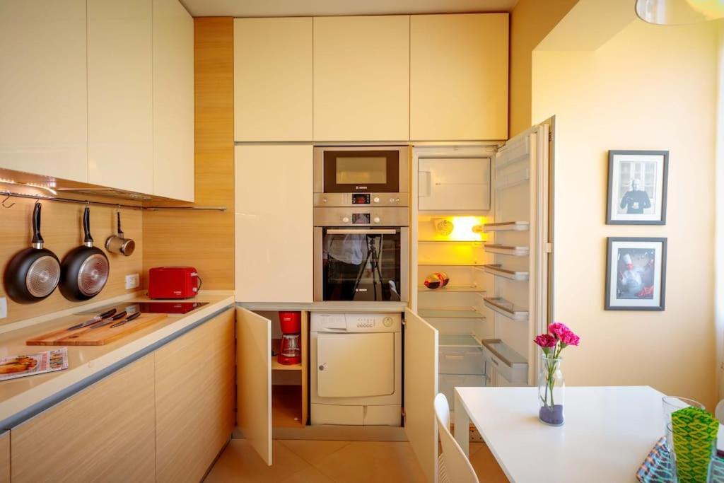 Green Apartment - Top Location, Near City Center! Szófia Kültér fotó