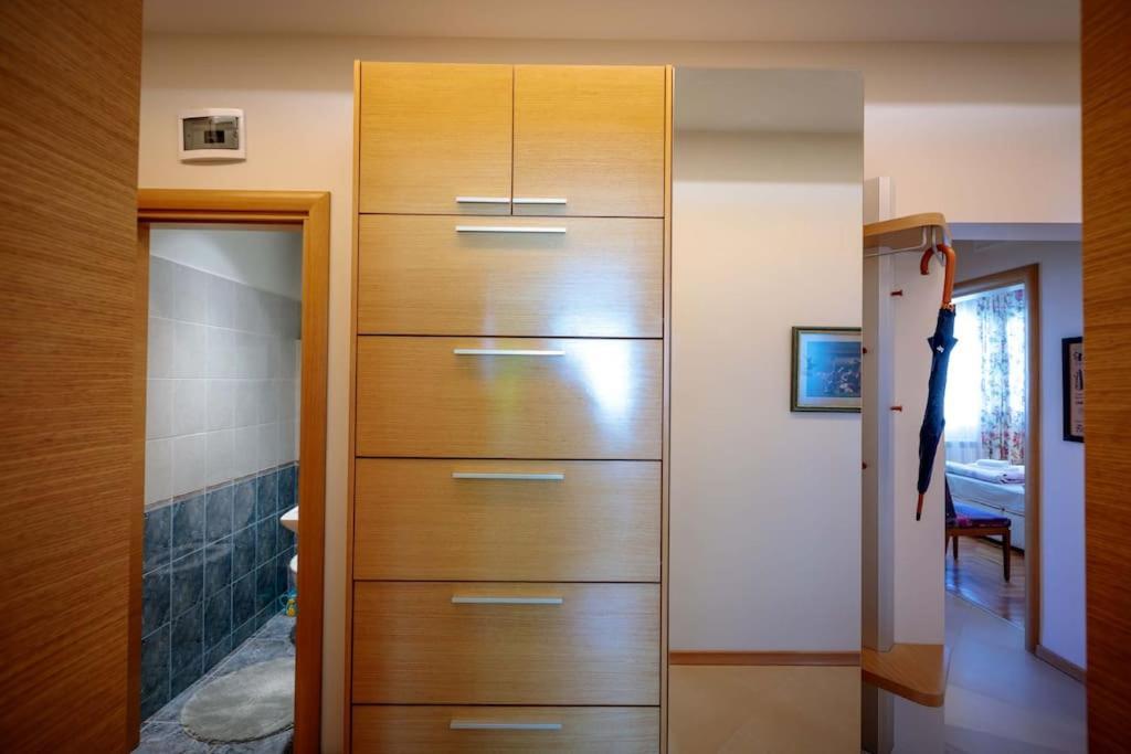 Green Apartment - Top Location, Near City Center! Szófia Kültér fotó