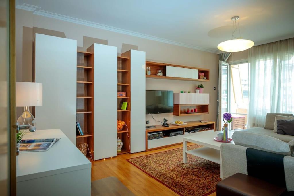 Green Apartment - Top Location, Near City Center! Szófia Kültér fotó